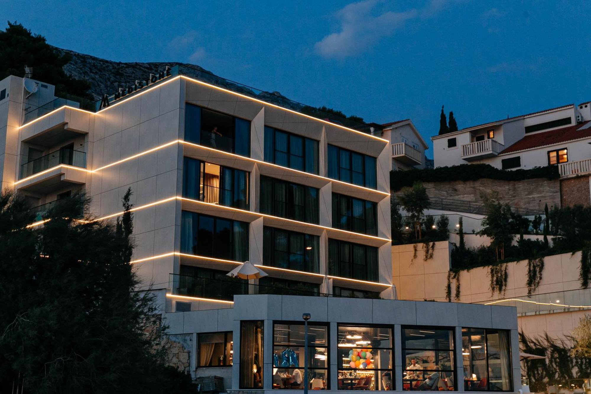 Hotel Medistone Omis Exterior photo