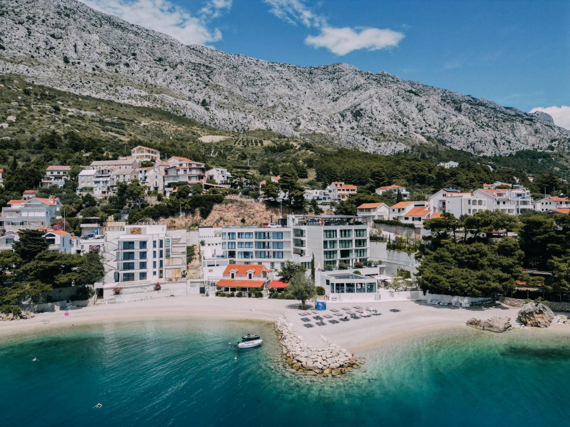 Hotel Medistone Omis Exterior photo